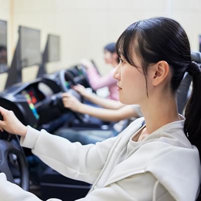 最新鋭の教習機材
